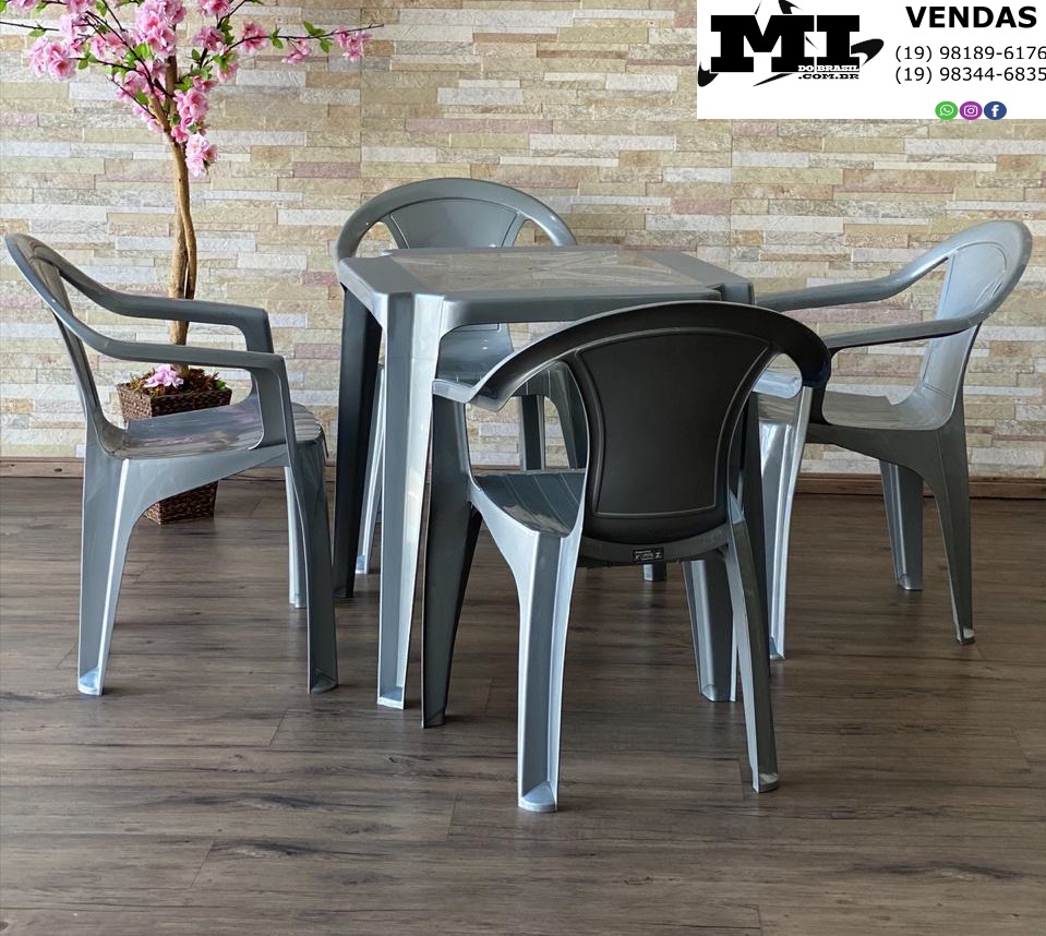 Conjunto Plástico Mesa Quadrada 70 com 4 Poltronas Ferrara Cor